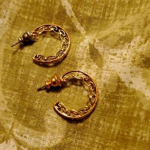 Filigree gold hoops